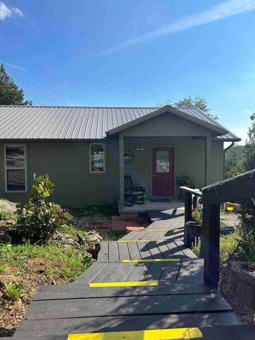 Camp Fisher Cottage Cassville ภายนอก รูปภาพ